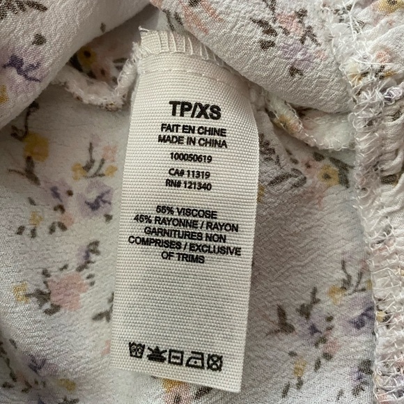 GARAGE Floral Frilly Crop Top - Picture 8 of 8